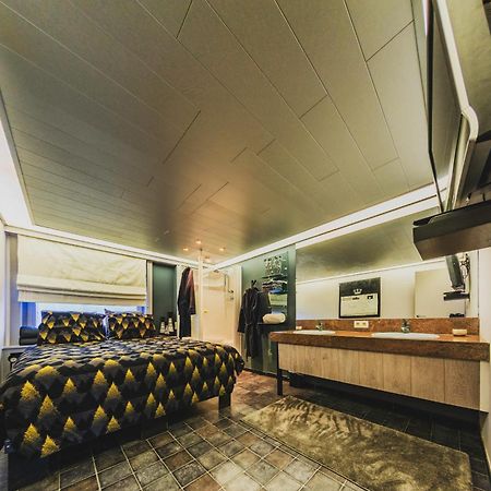 Beautyd Grey Room Centrum Gullegem Wevelgem Exteriör bild