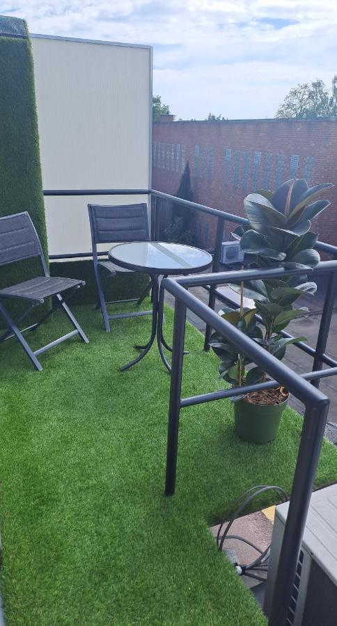 Beautyd Grey Room Centrum Gullegem Wevelgem Exteriör bild